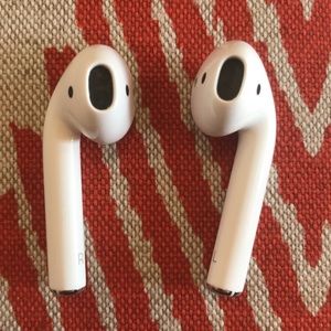 Apple AirPods